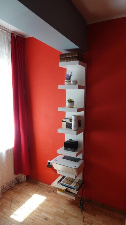 Andreea'S Apartments-Old Town Bukares Bagian luar foto