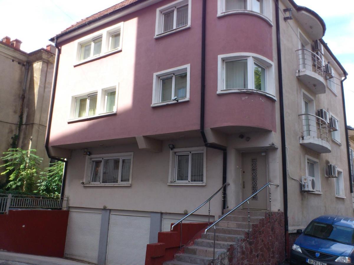 Andreea'S Apartments-Old Town Bukares Bagian luar foto